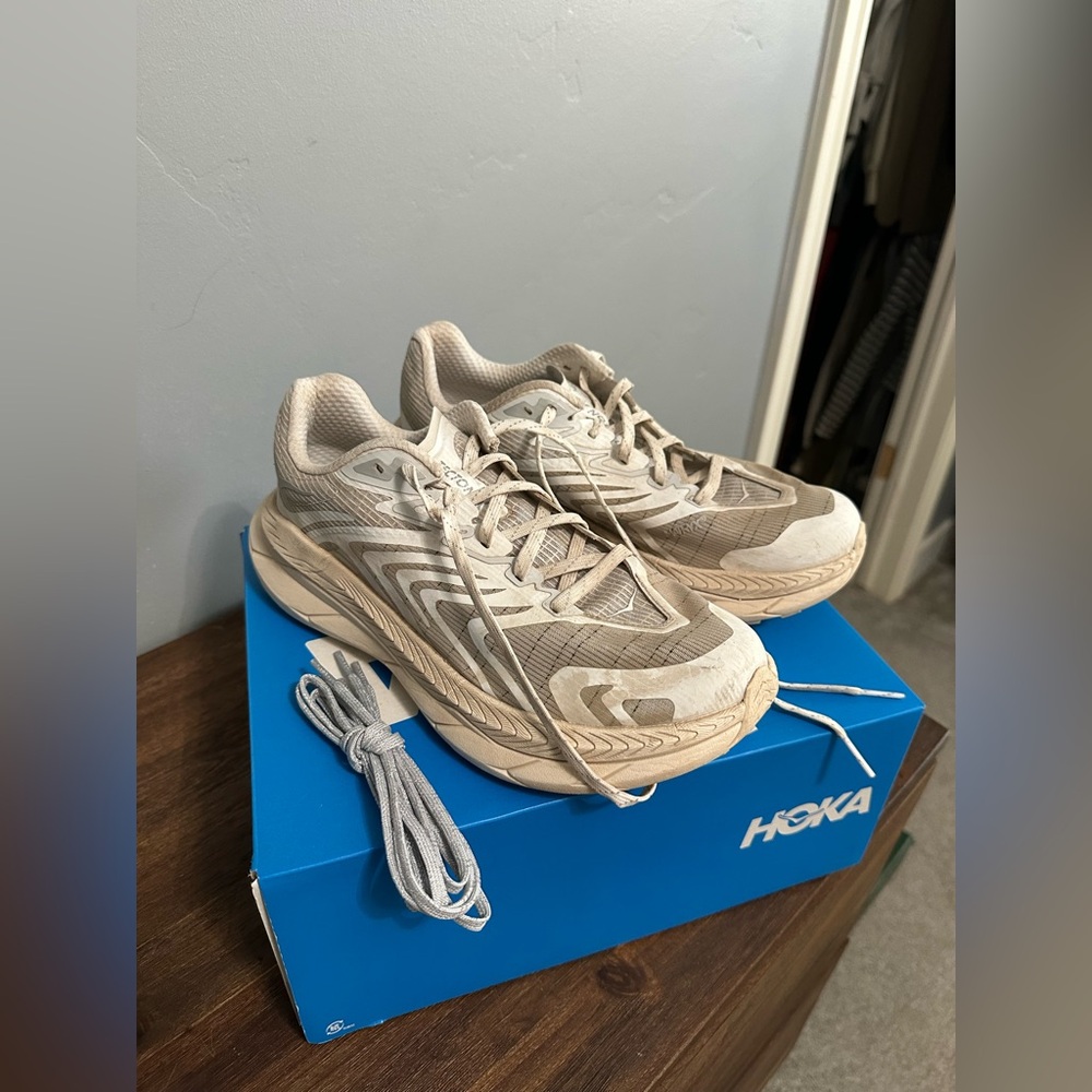 HOKA Stealth/Tech Tecton X 2
